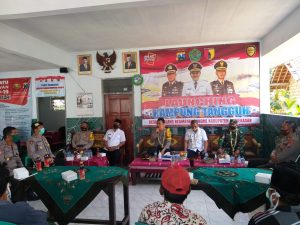 WaKapolres Pamekasan Launching Kampung Tangguh Covid 19 di Desa Palalang