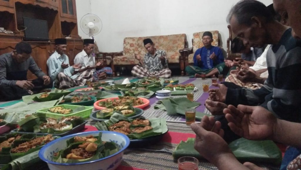 Ngitung Batih Tradisi Masyarakat Ponorogo Jelang Tahun Baru Islam