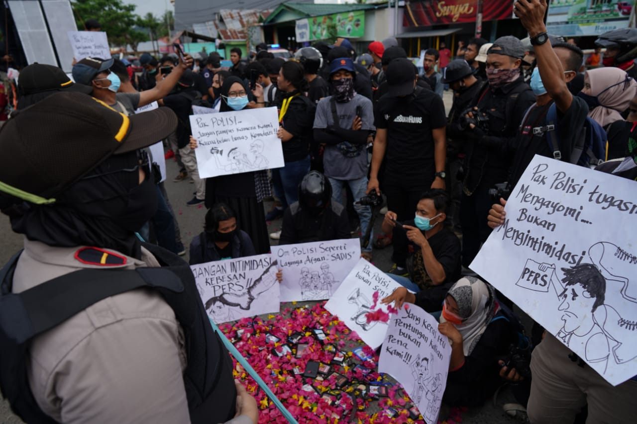 Gelar Aksi Damai di Mapolda Gorontalo, Ini Tuntutan Jurnalis Se-Gorontalo 