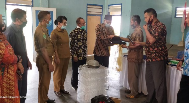 STIPER Kendari Gelar Bimtek dan Pelatihan Usaha Madu Trigona di Kelurahan Amonggedo Konawe