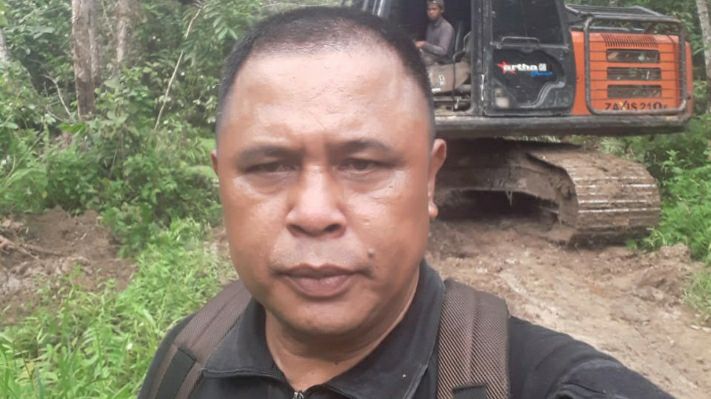 Gerak Cepat Kepala Desa Karang Birahi, Kerahkan Alat Berat Perbaiki Tanggul Jebol dan Jalan Rusak