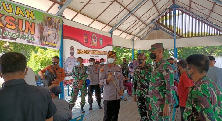 Tinjau Pelaksanaan Serbuan Vaksin Kodim 0103/Aceh Utara di Hari Pertama, Ini Harapan Letkol Arm Oke