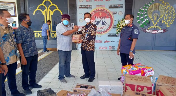 Balas Jasa, Mantan WBP Serahkan Bantuan bagi Lapas Tangerang