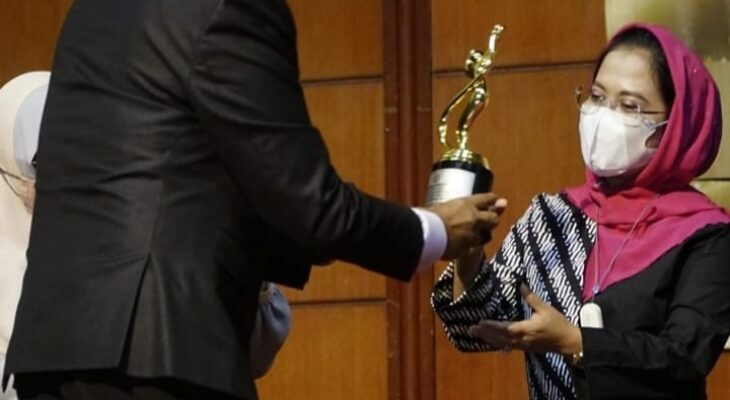 Ini Komitmen Sri Untari Usai Terima Penghargaan HIPKI Award 2021