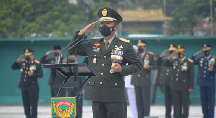 Jelang HUT ke 76 TNI, Pangdam ll/Sriwijaya Pimpin Upacara Ziarah Nasional