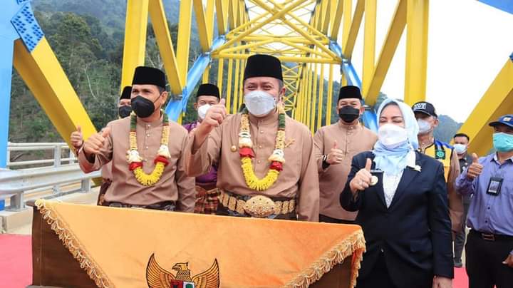 Gubernur Sumsel Resmikan Jembatan Ulak Lebar