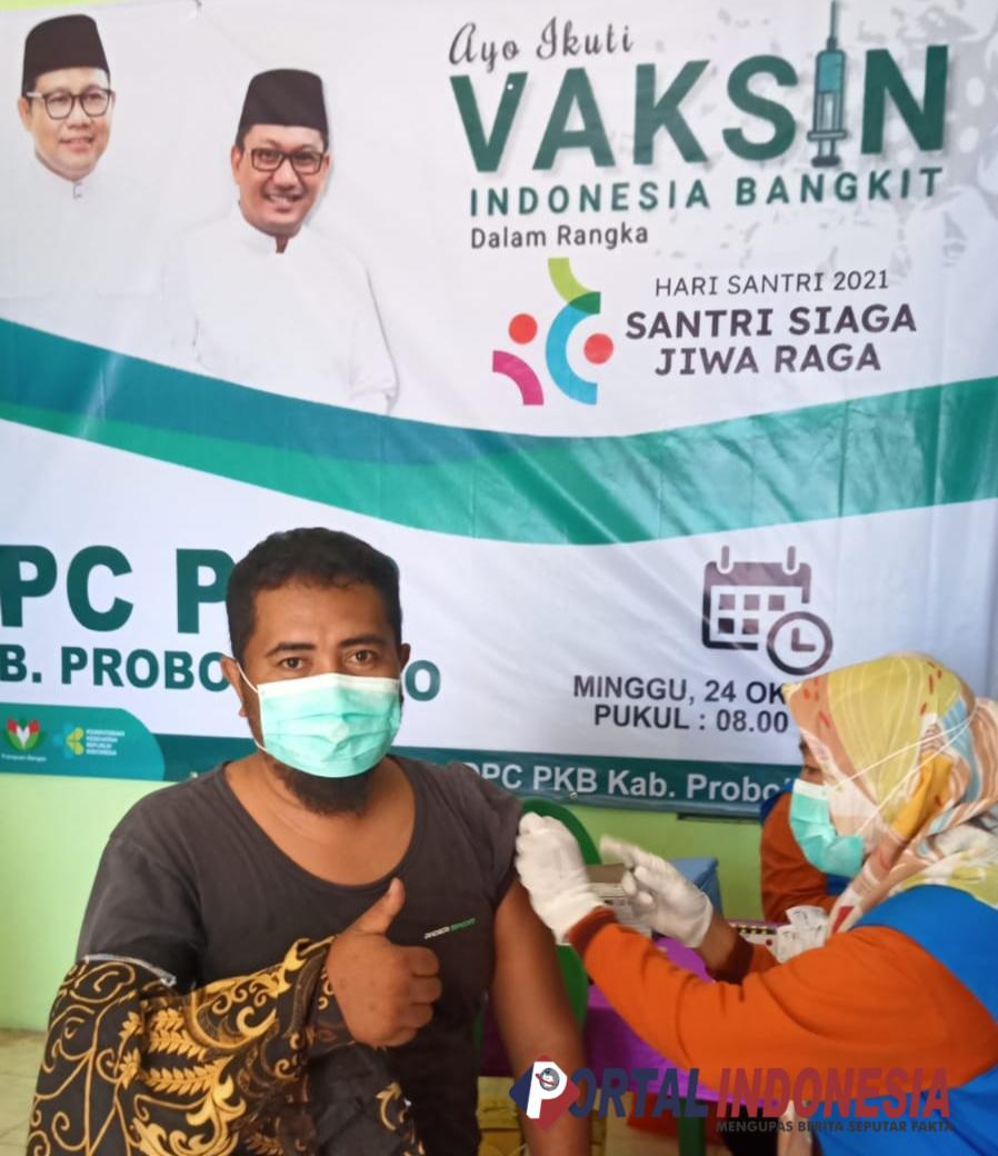 HSN, DPC PKB Kabupaten Probolinggo Gelar Vaksinasi Gratis, Ratusan Warga Antusias