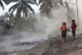 10 Orang Masih Hilang Akibat Abu Vulkanik Letusan Gunung Semeru