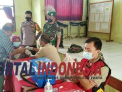 Gandeng TNI, 104 Siswa SDN Karangdadap Banyumas Divaksin