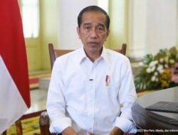 Presiden Joko Widodo : Masyarakat Diperbolehkan Tidak Memakai Masker Di Luar Ruangan Yang Tidak Padat Orang