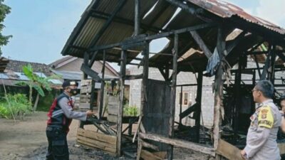 Polsek Pulau Panggung Identifikasi Kebakaran Rumah Warga Pekon Penantian