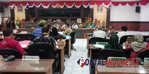 Hearing, Hasil Telaah Komisi III DPRD Situbondo : Ada Permasalahan Pada Lima Tambang