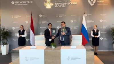 Tingkatkan Kerjasama, Indonesia dan Rusia Tandatangani MoU di Bidang Hukum