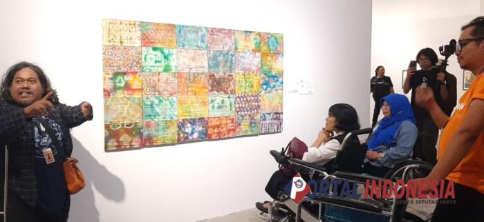 159 Karya Seni Penyandang Disabilitas Dipamerkan di TBY