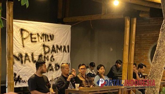 Gelar Teaterikal dan Dialog, Aliansi Mahasiswa Malang Raya Serukan Pemilu Damai