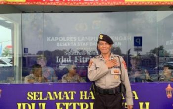 Berkat Kejujurannya Kembalikan Uang 100 Juta, Aiptu Supriyanto dapat Hadiah Sekolah Perwira