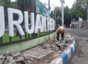 Menunjang Kawasan Heritage, Dinas PUPR Kota Pasuruan Percantik Trotoar Jalan Pahlawan