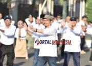 Jaga Kesehatan Agar Tetap Vit dan Bahagia di Masa Tua, Pj. Bupati Pasuruan Ajak Para Lansia Senam Pagi Bersama