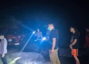 Mitigasi Karhutla, Kapolres Ogan Ilir Terjun Lapangan, Pimpin Padamkan Api