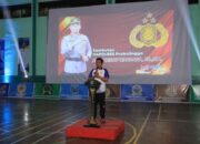 Kejuaraan Bola Voli Kapolres Cup 2024 di GOR Sasana Krida Kraksaan Resmi Dibuka Kapolres Probolinggo