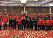 Komarudin Watubun Gembleng Kader PDI-P Yogyakarta