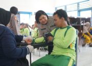 Polwan Polresta Sidoarjo Peduli Kesehatan Difabel