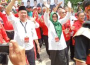 Dikawal 12 Parpol Pendukung, Paslon Sadewo-Lintarti Mendaftar ke KPU Banyumas