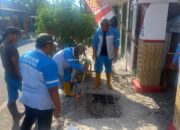 Dengan Tanggap dan Sigap Tim Satgas Jalan Menangani Trotoar Rusak di Trajeng