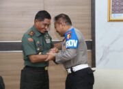 Eratkan Sinergitas TNI Polri, Karo Provoost Divpropam Polri Silaturahmi ke Pangdam II Sriwijaya