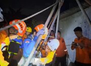 Lansia Terpeleset Masuk ke Sumur Diselamatkan Tim SAR Gabungan
