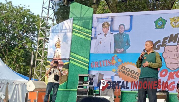 Satpol PP dan Bea Cukai Sidoarjo Gelar Sosialisasi Gempur Rokok Ilegal di Monumen Jayandaru