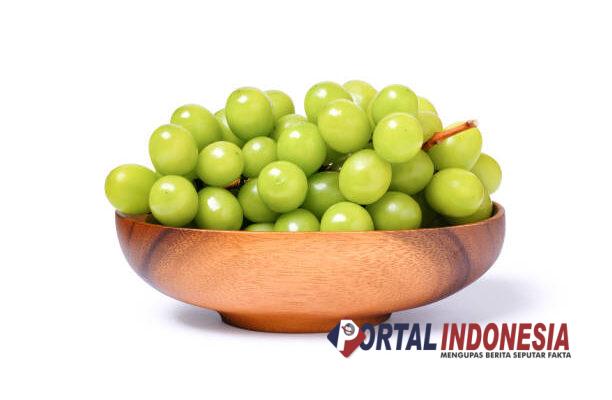 Anggur Hijau: Manis, Segar, dan Penuh Manfaat untuk Kesehatan