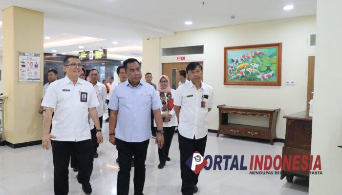 Pjs. Bupati Sidoarjo Kunjungi RSUD Notopuro, Pastikan Kualitas Pelayanan dan Fasilitas Optimal