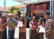 Kirab Maskot Pilkada 2024 di SMA 1 Gedangan, Edukasi Pemilih Pemula dengan Semangat Demokrasi