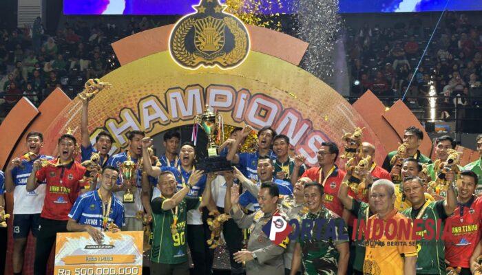 Tim Voli Polda Jatim Putra Juarai Kapolri Cup 2024, Tim Putri Rebut Juara Kedua