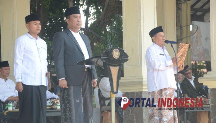 Pemkab Sidoarjo Rayakan Hari Santri 2024, Santri Berprestasi Diganjar Penghargaan