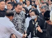 Megawati Hadiri Langsung Pelepasan Jenazah Stafsus BPIP Romo Benny