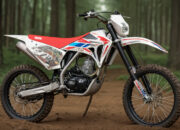 Motor Trail Terbaik 2024, Dominasi Medan Off-Road dengan Performa Tangguh