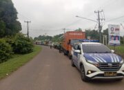 Polsek Lalan Beserta Jajaran Polres Muba Kawal Distribusi Logistik Pilkada