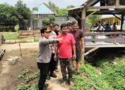 Polsek Krian Berikan Bantuan Bibit Jagung Dan Pupuk Untuk Dukung Program Ketahanan Pangan Nasional
