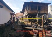 Diduga Korsleting Listrik, Rumah di Desa Lubuk Besar Terbakar