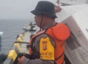 Melawan Gelombang Ekstrem, Polresta Mamuju Kawal Logistik Pemilu dari Pulau Bala-Balakang ke KPU