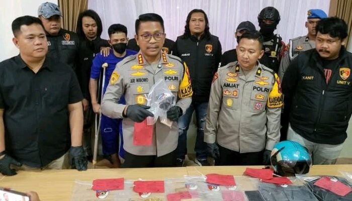 Pelaku Perampokan Toko Emas di Sumbang Dibekuk di Surabaya