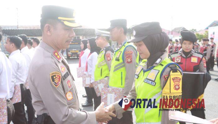 Apresiasi Kapolres Lahat, 14 Anggota Berprestasi Terima Penghargaan atas Dedikasi dan Profesionalisme