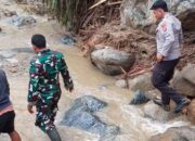 Banjir dan Longsor di Desa Karataun, TNI-Polri Sigap Pastikan Keselamatan Warga