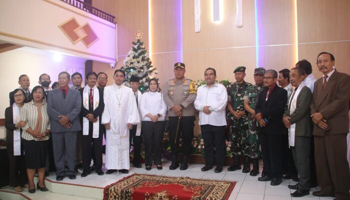Natal 2024 Momen Suci Menebarkan Kasih, Perdamaian, dan Persaudaraan