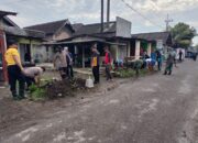 Aksi Bersih Forkopimka Krembung, Antisipasi Cuaca Ekstrem, Cegah Banjir