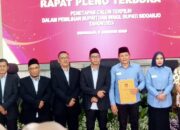 Subandi-Mimik Resmi Terpilih, KPU Sidoarjo Tetapkan Pasangan Bupati-Wakil Bupati 2024