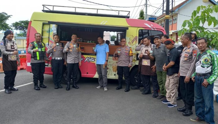 Memupuk Sinergitas, Kapolresta Beserta Jajaran Bertandang ke Kantor PWI Pasuruan