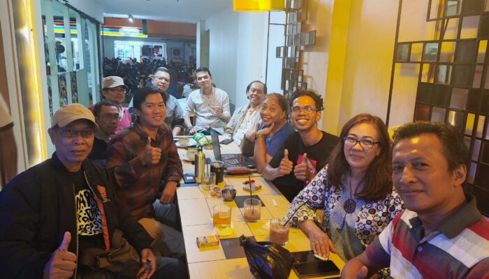 IWO Pusat Perkenalkan Pusat Bantuan Hukum dalam Rapat Pleno